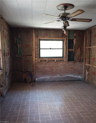 $135,000 | 708 Rockspring Road, High Point, NC 27262