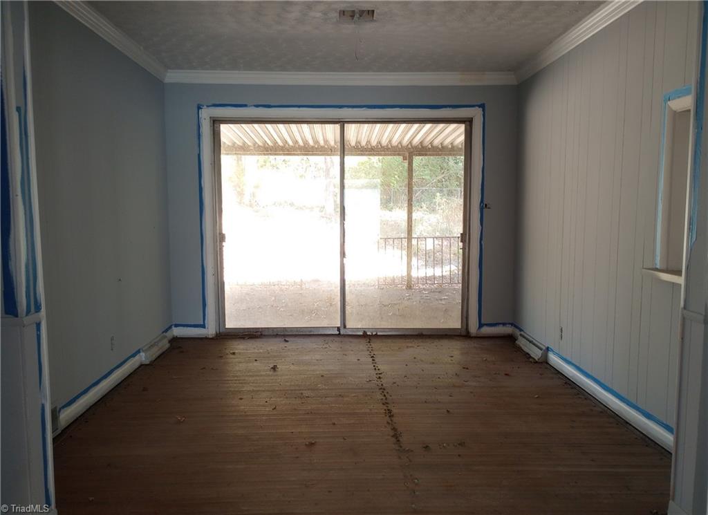 708 Rockspring Road High Point, NC 27262 - Photo 10 of 16