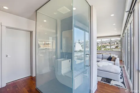 $2,195,000 | 3280 22nd Street, Unit D, San Francisco, CA 94110