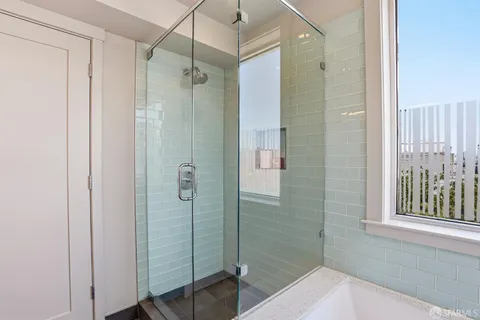 $2,195,000 | 3280 22nd Street, Unit D, San Francisco, CA 94110