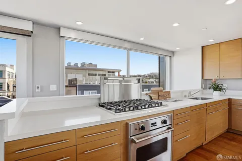 $2,195,000 | 3280 22nd Street, Unit D, San Francisco, CA 94110