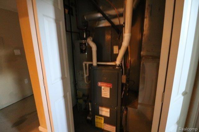 1545 East Burnside Road North Branch, MI 48461 - Photo 16 of 20 IMG_6067.jpg