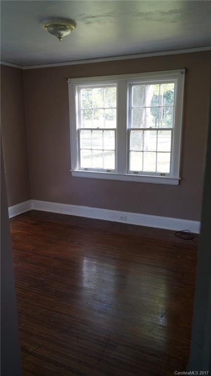 3021 Tuckaseegee Road Charlotte, NC 28208 - Photo 6 of 12