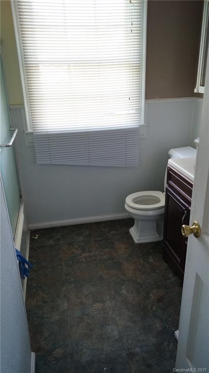 3021 Tuckaseegee Road Charlotte, NC 28208 - Photo 8 of 12