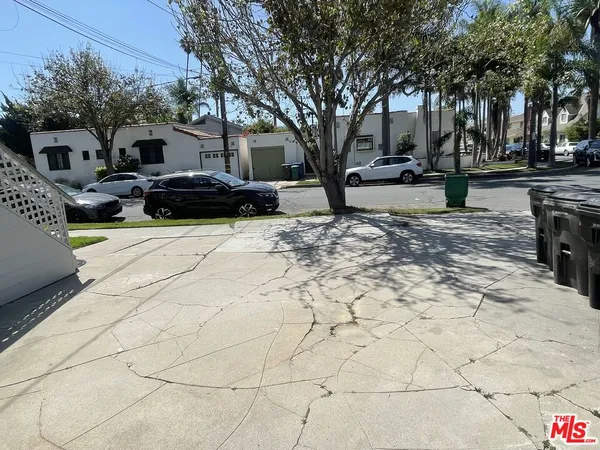 $1,565 | 351 Temple Avenue, Unit E, Long Beach, CA 90814