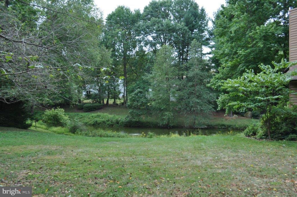 5565 Suffield Court Columbia, MD 21044 - Photo 28 of 30 a view of outdoor space and yard