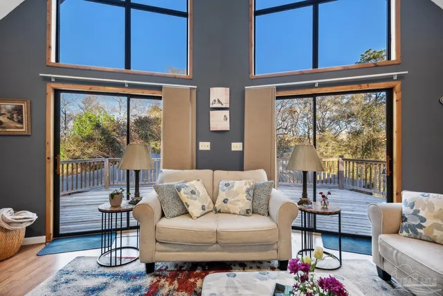 $600,000 | 7434 Pine Lake Circle, Milton, FL 32570