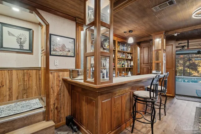 $600,000 | 7434 Pine Lake Circle, Milton, FL 32570