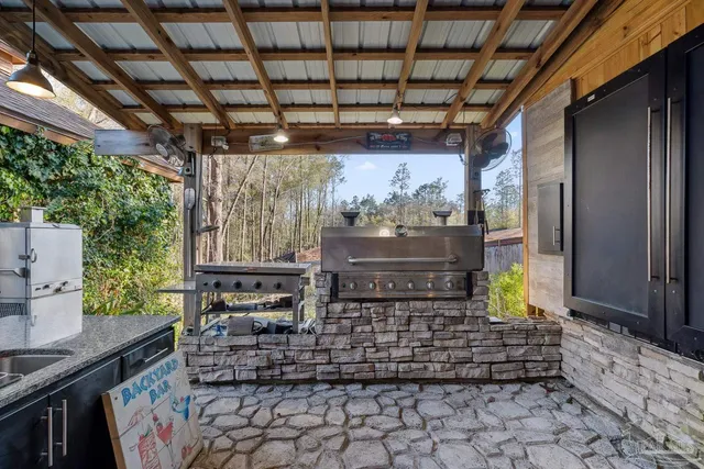 $600,000 | 7434 Pine Lake Circle, Milton, FL 32570