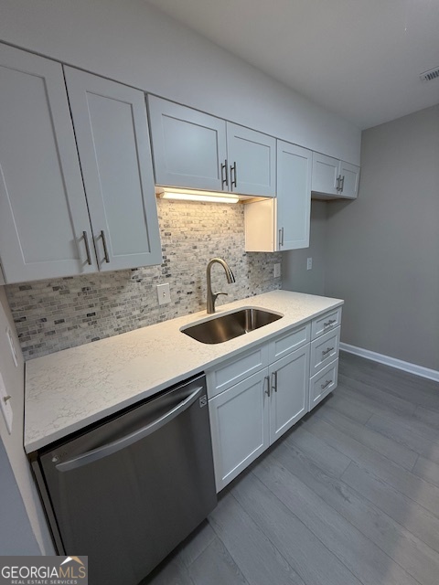 33 Twiggs Corners Peachtree City, GA 30269 - Photo 10 of 32 a kitchen with a sink and cabinets