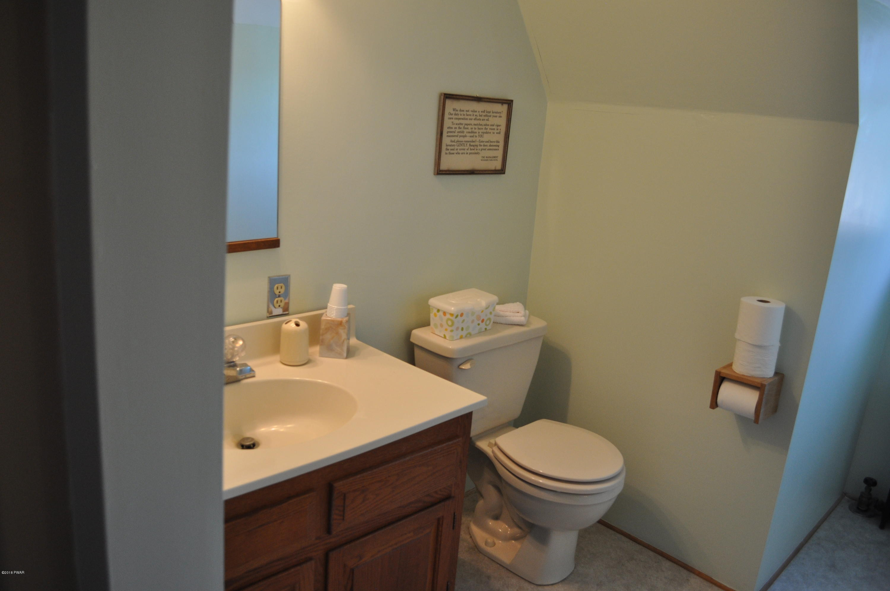 334 Stock Farm Road Lake Ariel, PA 18436 - Photo 32 of 41 2nd Floor Bathroom
