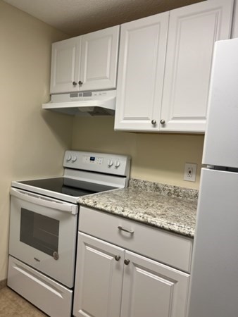 740 Farm Road, Unit 110 Marlborough, MA 01752 - Photo 6 of 20 Gallery Image 6
