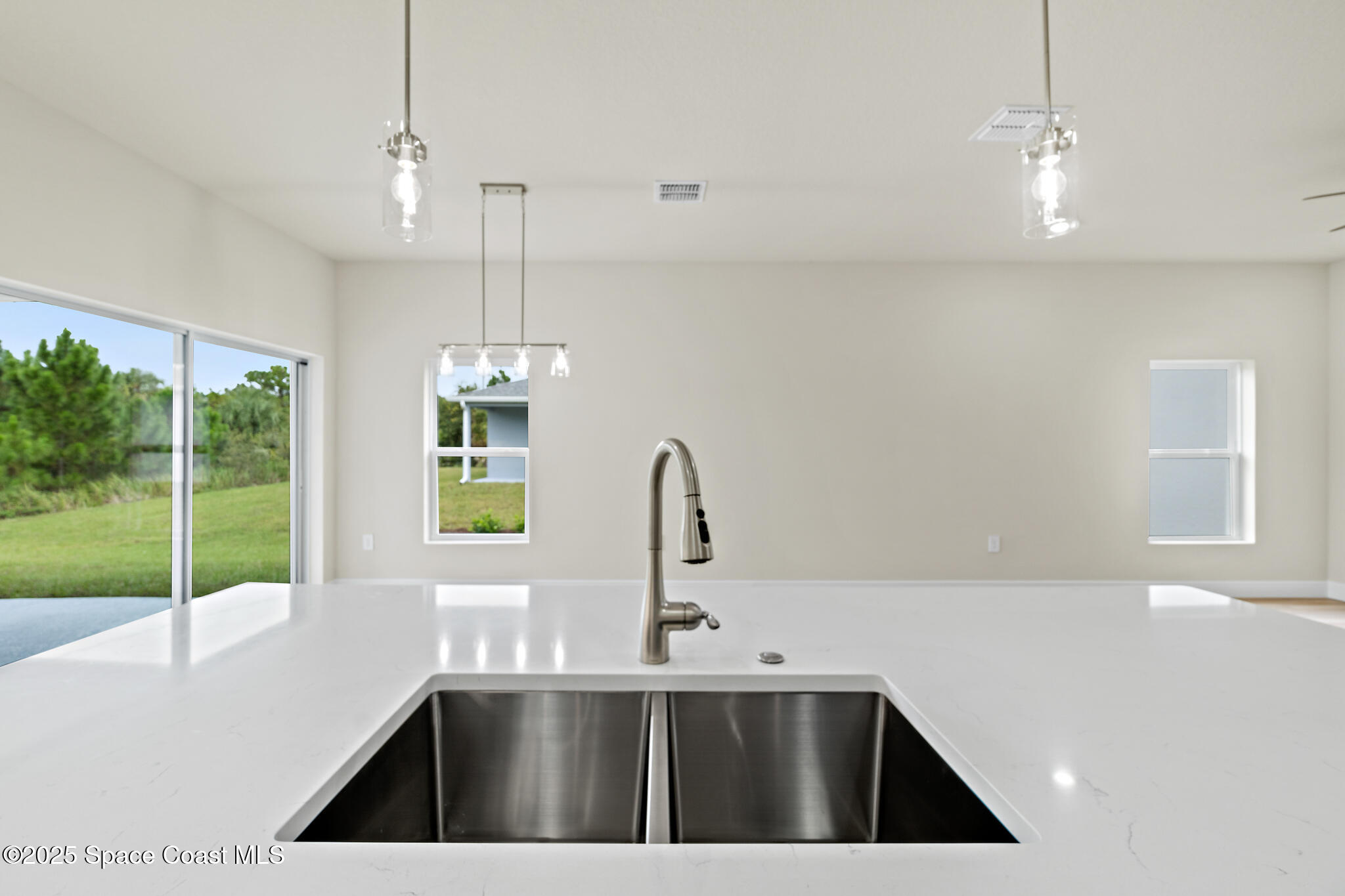 542 Degroodt Road Southwest Palm Bay, FL 32908 - Photo 26 of 70 542 De Groodt Rd SW, Palm Bay, FL 32908-