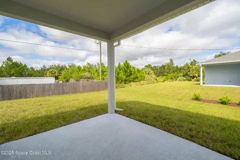 $329,000 | 542 Degroodt Road Southwest, Palm Bay, FL 32908