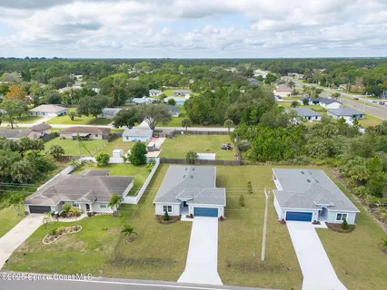 $329,000 | 542 Degroodt Road Southwest, Palm Bay, FL 32908