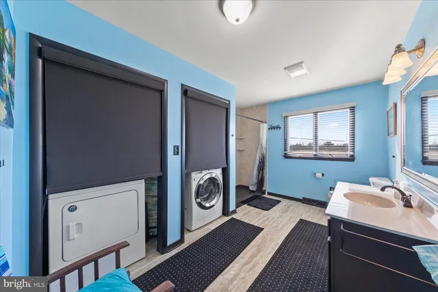 a view of a storage & utility room