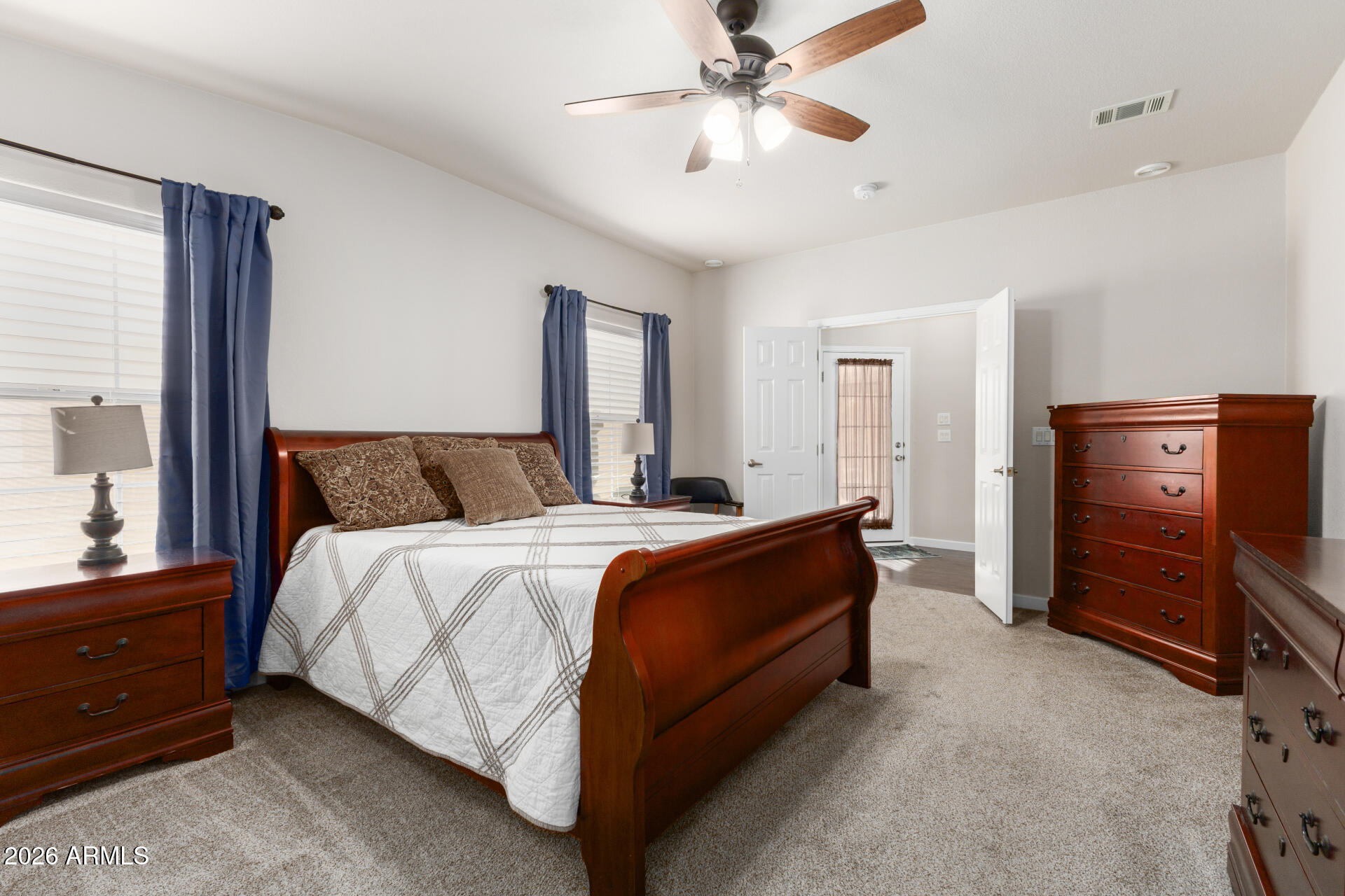 3301 South Goldfield Road, Unit 2056 Apache Junction, AZ 85119 - Photo 14 of 24 Primary bedroom