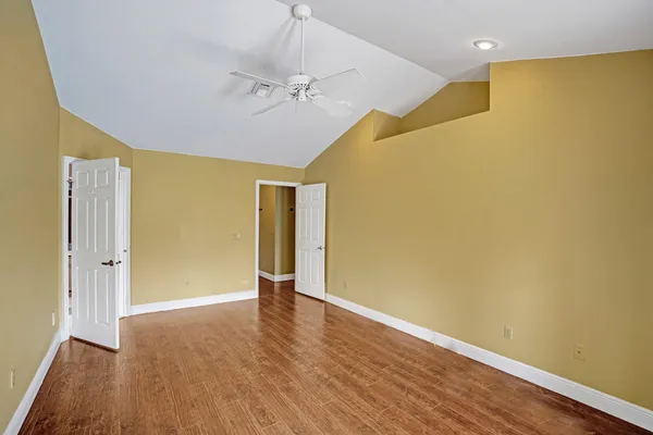 $5,100 | 10732 Sea Cliff Circle, Boca Raton, FL 33498