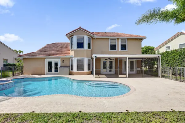 $5,100 | 10732 Sea Cliff Circle, Boca Raton, FL 33498