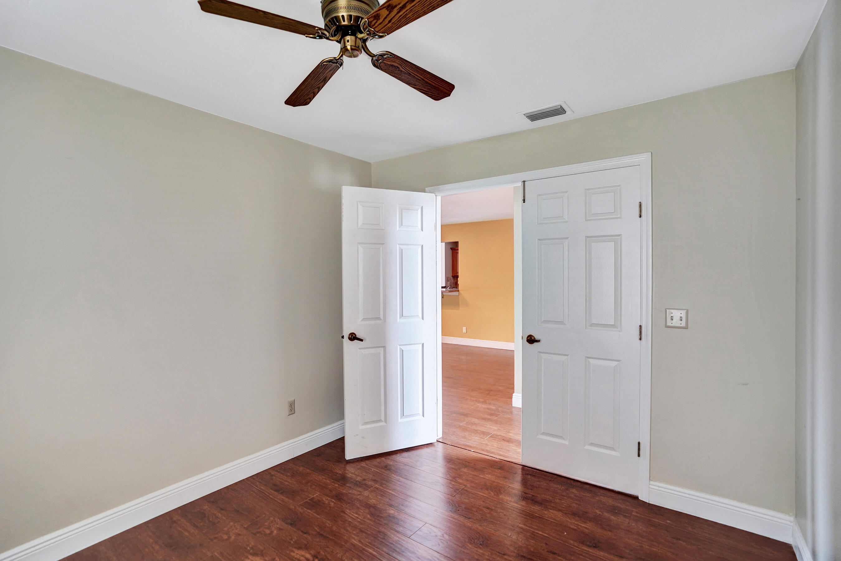 10732 Sea Cliff Circle Boca Raton, FL 33498 - Photo 7 of 31 Den Office Studio