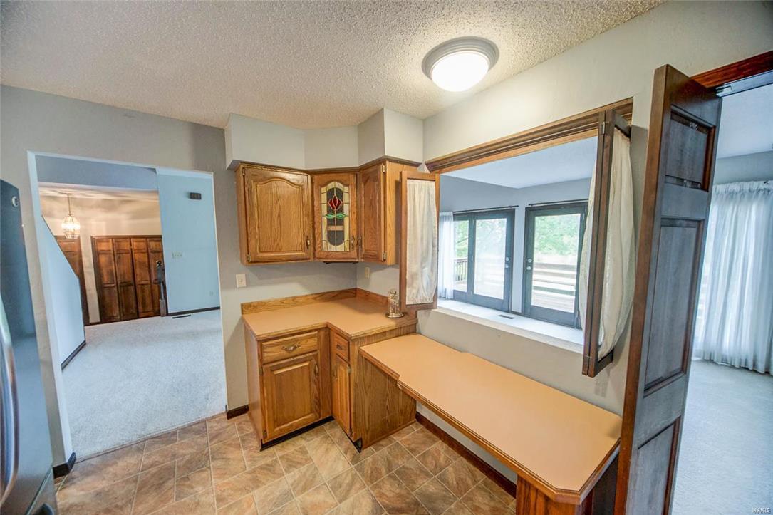 6101 Town Hall Road Belleville, IL 62223 - Photo 12 of 66 Gallery Image 12