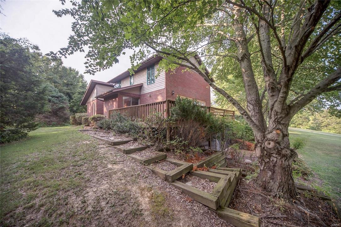 6101 Town Hall Road Belleville, IL 62223 - Photo 3 of 66 Gallery Image 3