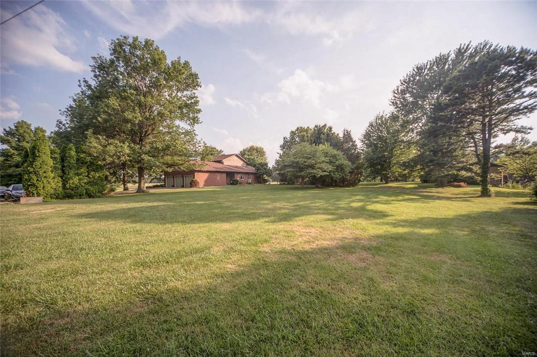 6101 Town Hall Road Belleville, IL 62223 - Photo 41 of 66 Gallery Image 41