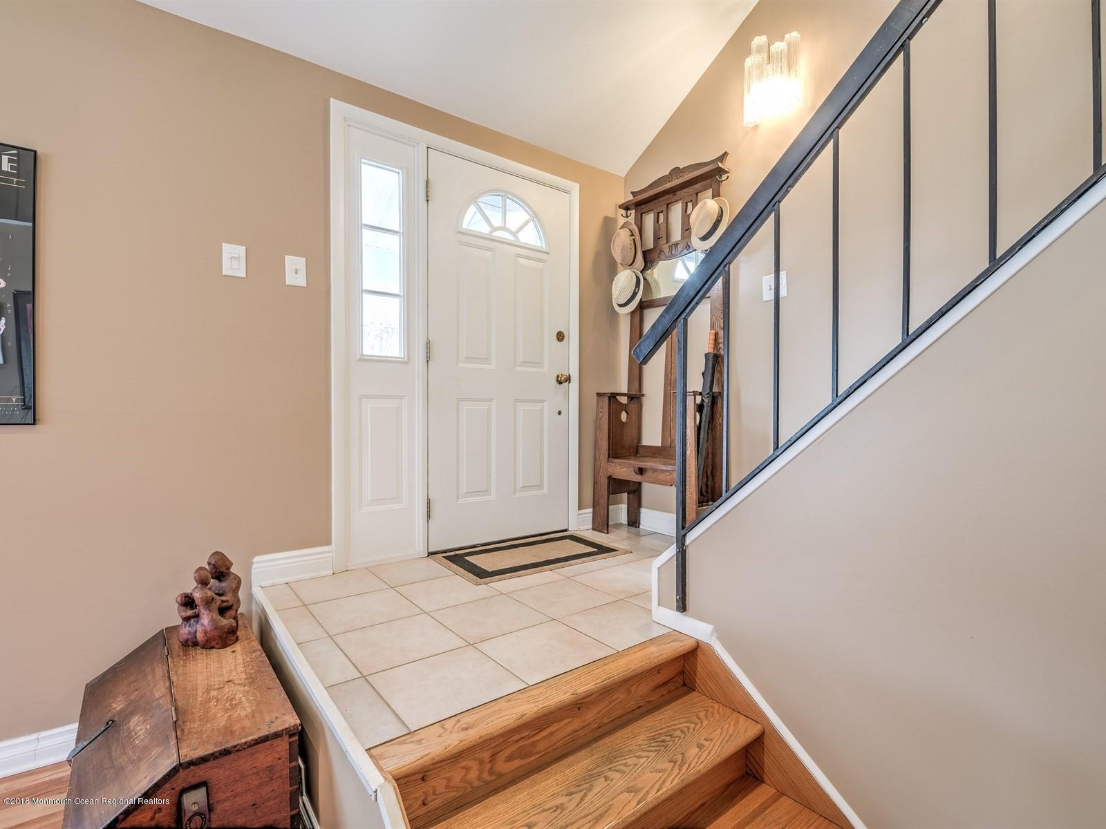 24 Valley Road Manalapan, NJ 07726 - Photo 5 of 30 a view of entryway