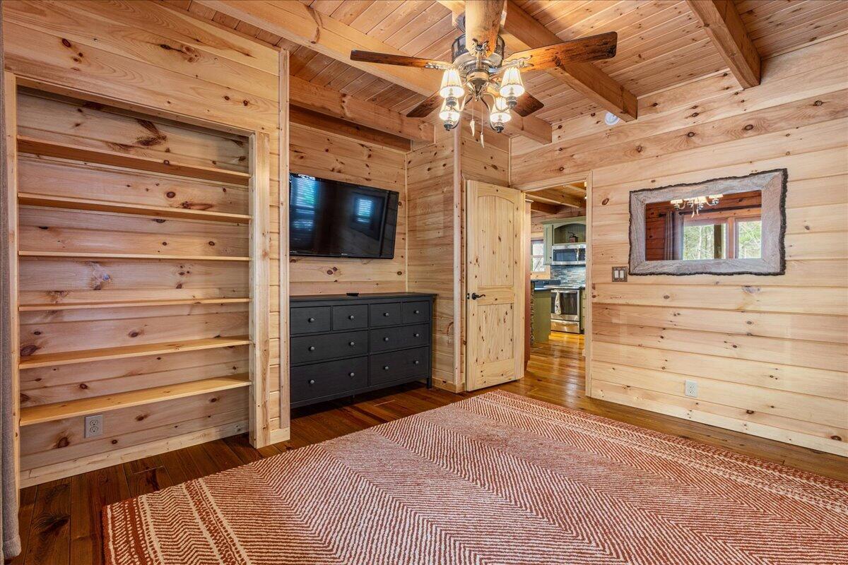 205 Holder Cemetery Road Tellico Plains, TN 37385 - Photo 12 of 43 M. Bedroom 2