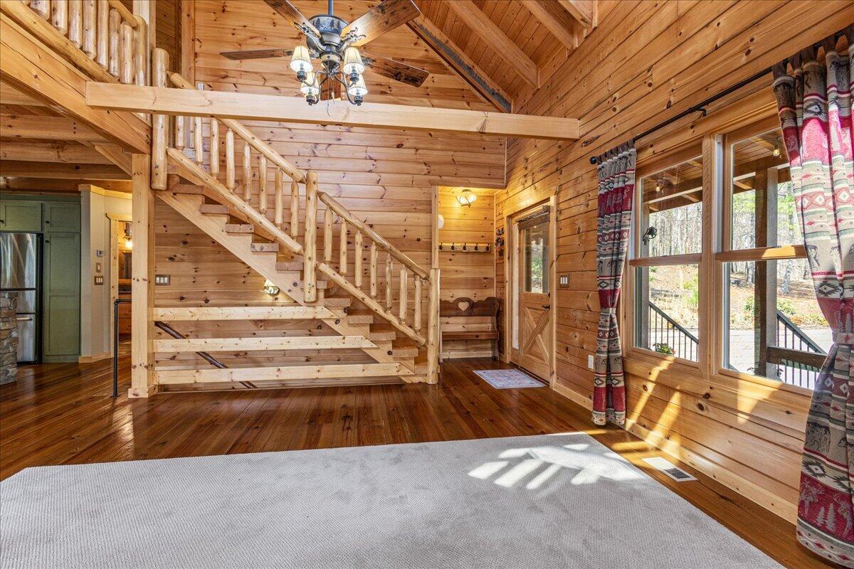 205 Holder Cemetery Road Tellico Plains, TN 37385 - Photo 15 of 43 view of Stairs