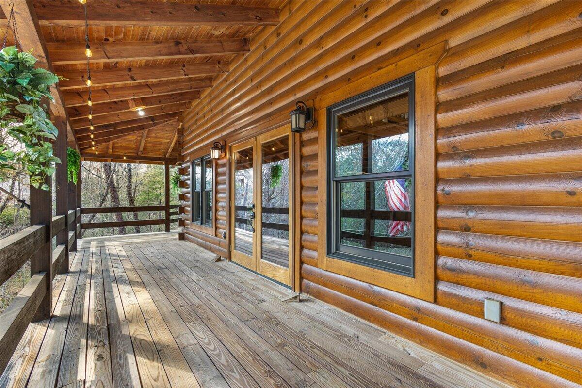 205 Holder Cemetery Road Tellico Plains, TN 37385 - Photo 29 of 43 Exterior Left Side Door