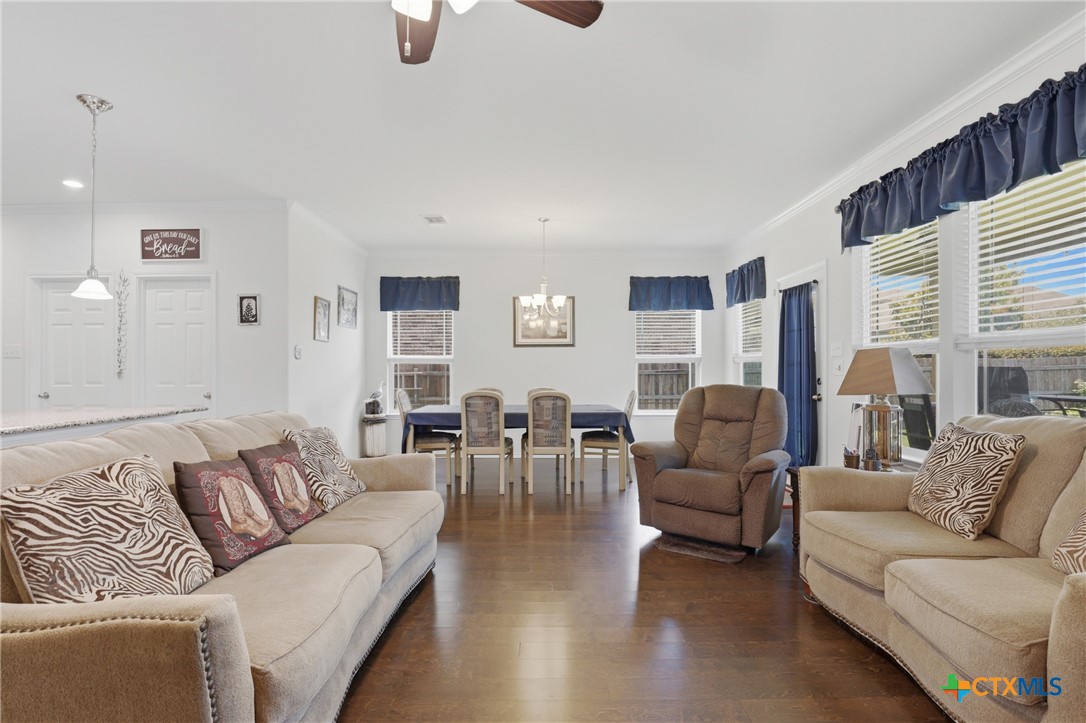 1058 Toltec Trail Georgetown, TX 78626 - Photo 6 of 27