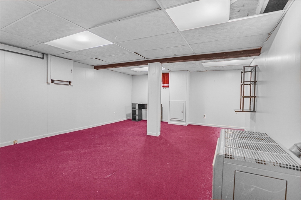 74 Valley Road Springfield, MA 01119 - Photo 23 of 23 a view of empty room with window