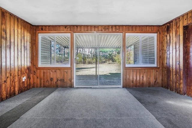 $340,000 | 74 Valley Road, Springfield, MA 01119