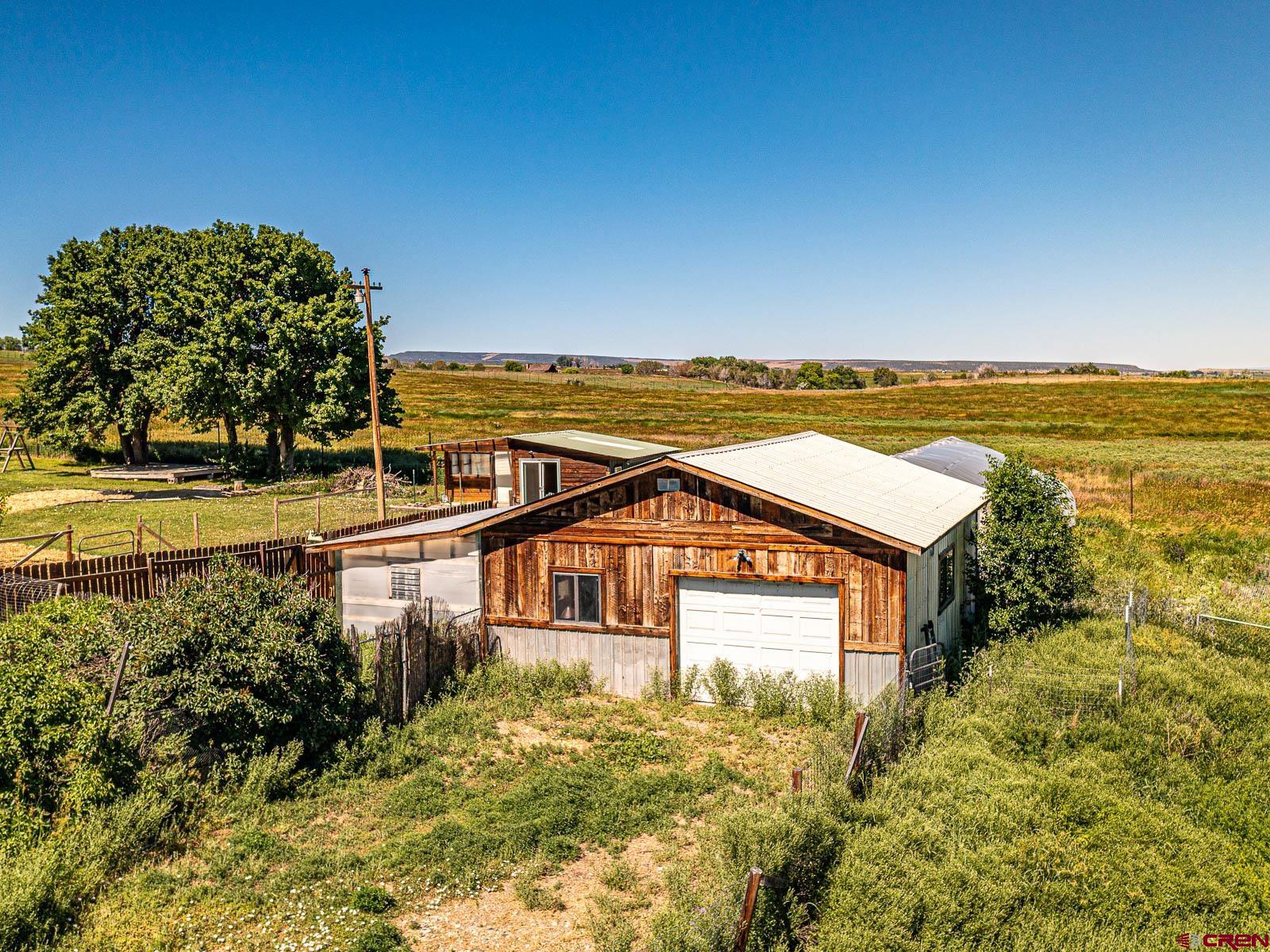 5085 3675th Road Crawford, CO 81415 - Photo 33 of 35 a view of a big room with an ocean view