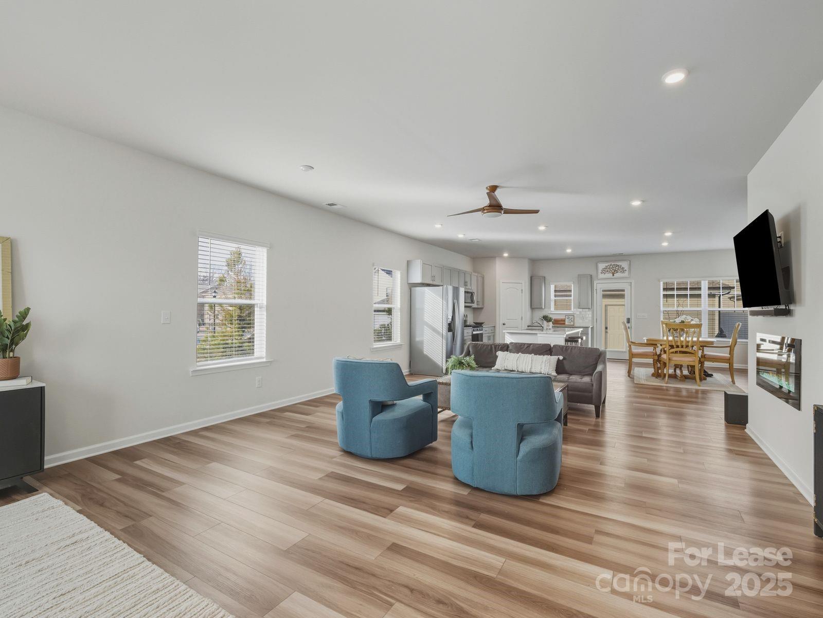 8122 Whitegrove Road Charlotte, NC 28227 - Photo 3 of 28