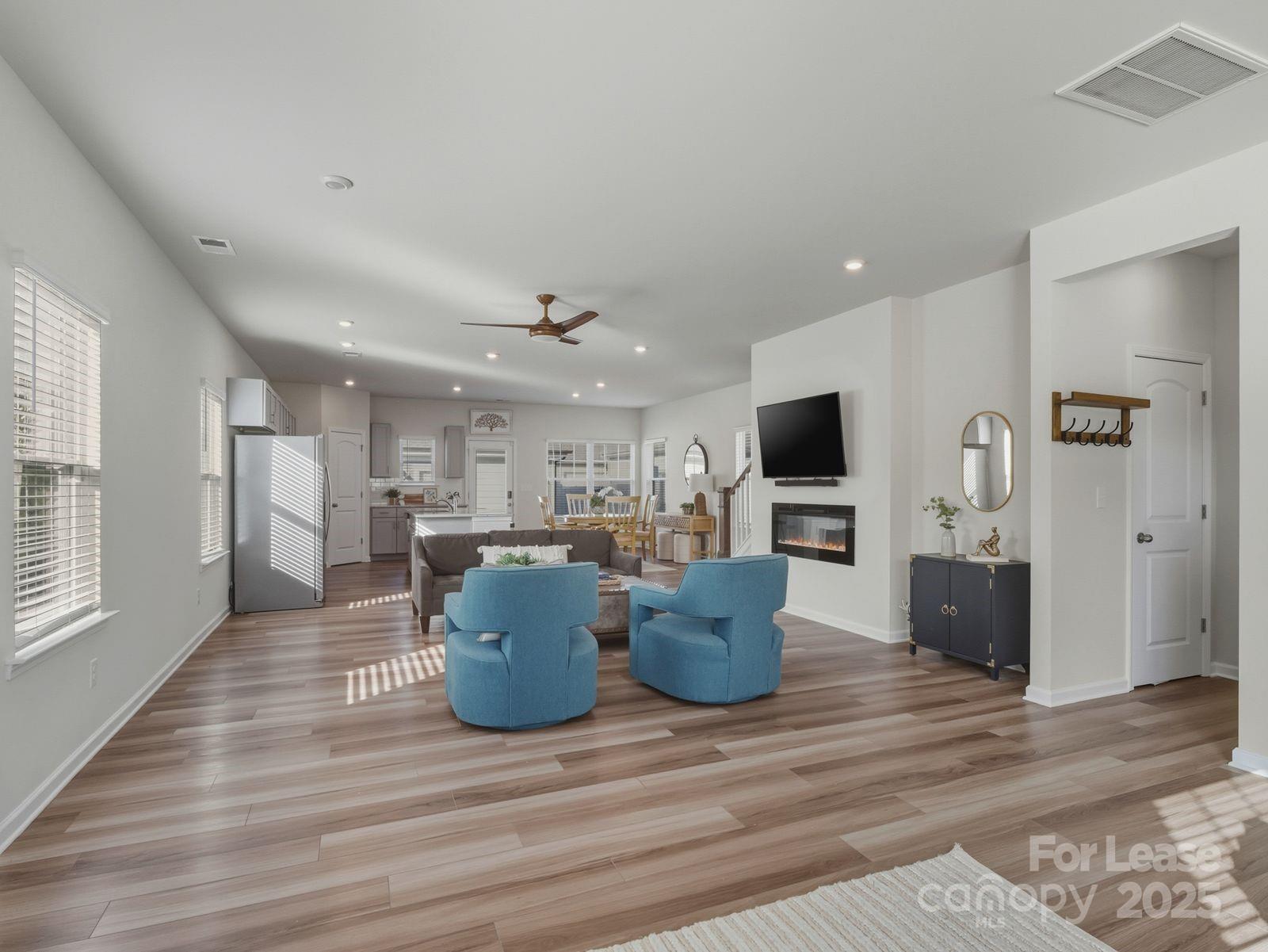 8122 Whitegrove Road Charlotte, NC 28227 - Photo 4 of 28