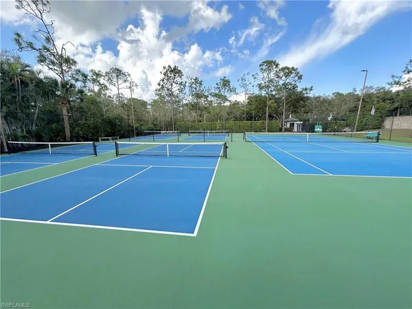 $3,950 | 23007 Lone Oak Drive, Estero, FL 33928