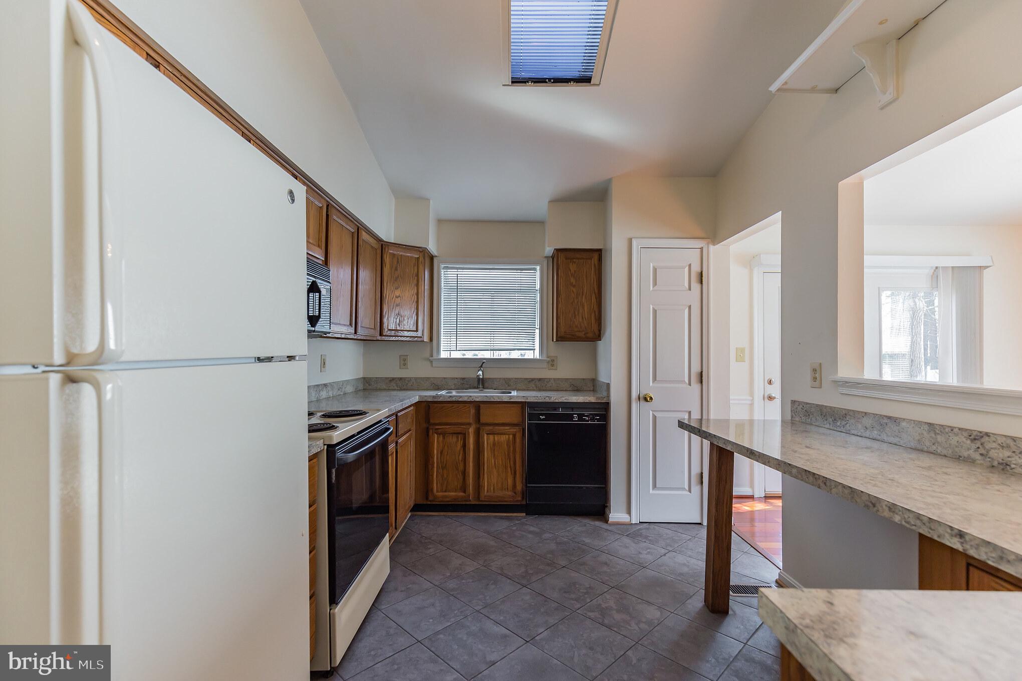 11592 Ropeknot Road Lusby, MD 20657 - Photo 11 of 30 Gallery Image 11