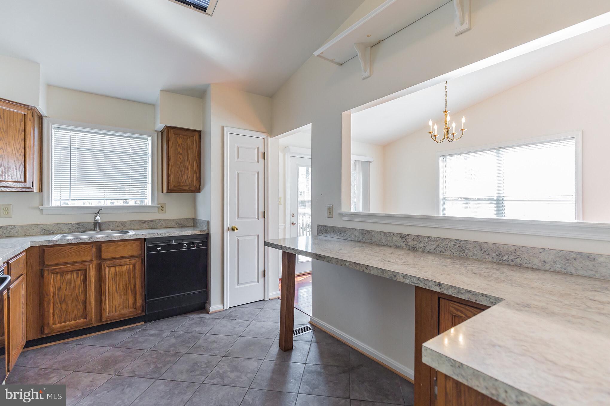 11592 Ropeknot Road Lusby, MD 20657 - Photo 13 of 30 Gallery Image 13