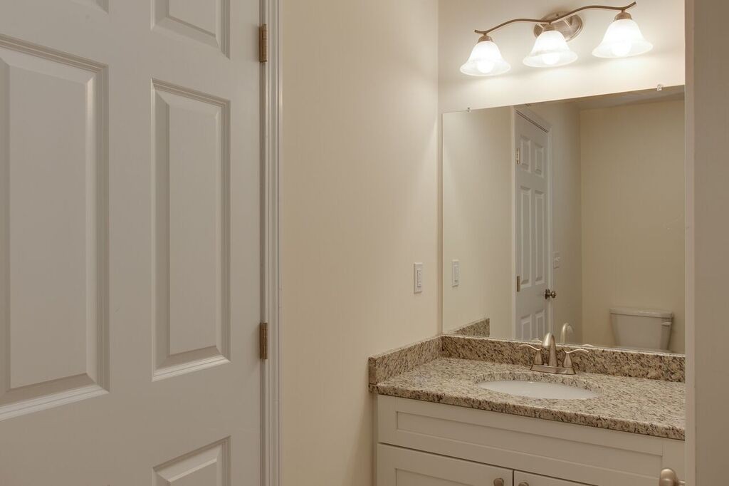 19 Ladybank Road Worcester, MA 01606 - Photo 11 of 28 Gallery Image 11