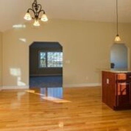 19 Ladybank Road Worcester, MA 01606 - Photo 8 of 28 Gallery Image 8