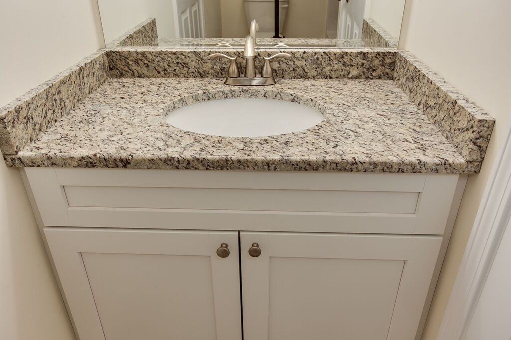 19 Ladybank Road Worcester, MA 01606 - Photo 9 of 28 Gallery Image 9