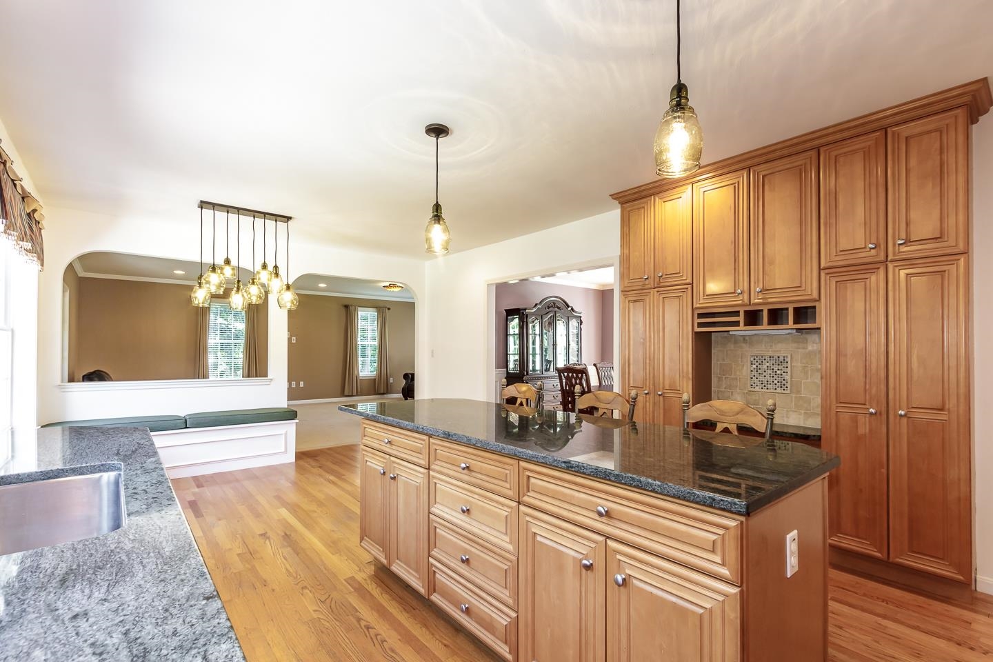 42 Partridge Road Windham, NH 03087 - Photo 7 of 40