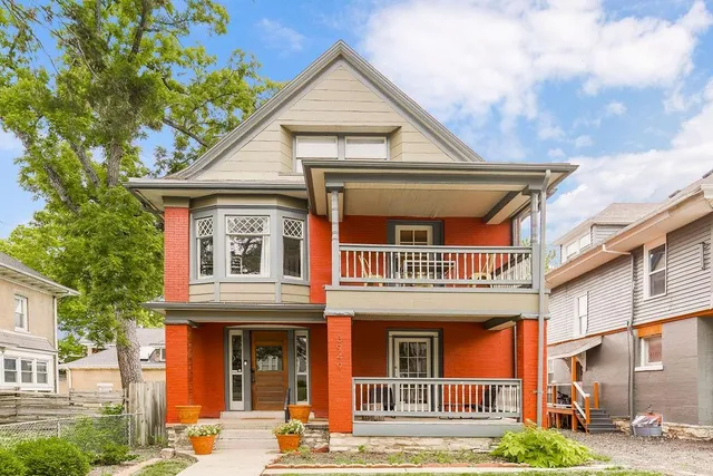 $525,000 | 3949 Warwick Boulevard, Kansas City, MO 64111