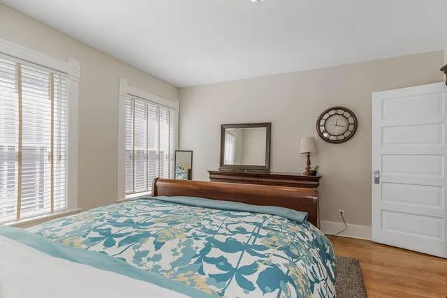 $525,000 | 3949 Warwick Boulevard, Kansas City, MO 64111