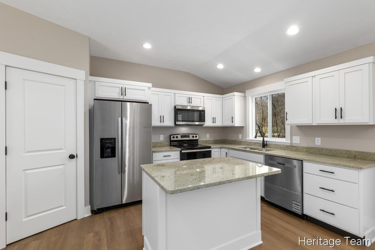 3323 Babylon Road Allegan, MI 49010 - Photo 7 of 27 3323-Babylon_005
