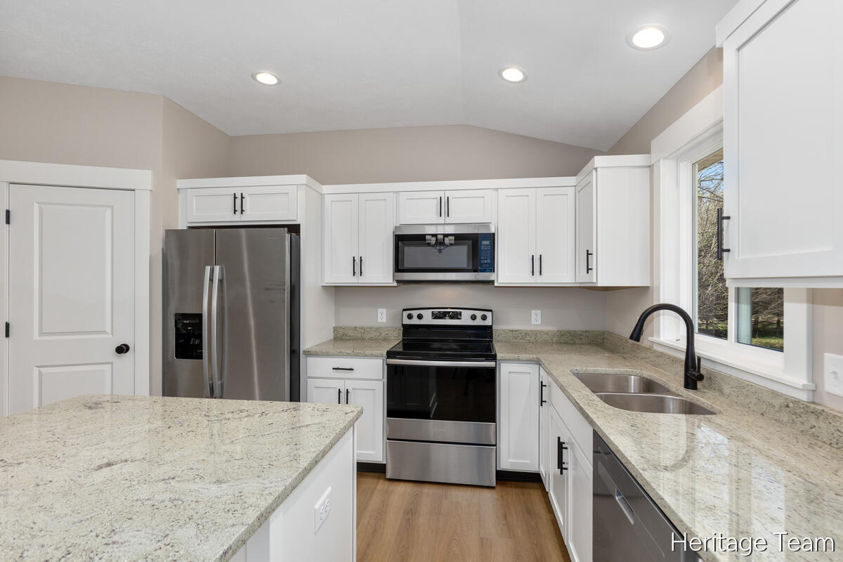 3323 Babylon Road Allegan, MI 49010 - Photo 9 of 27 3323-Babylon_007