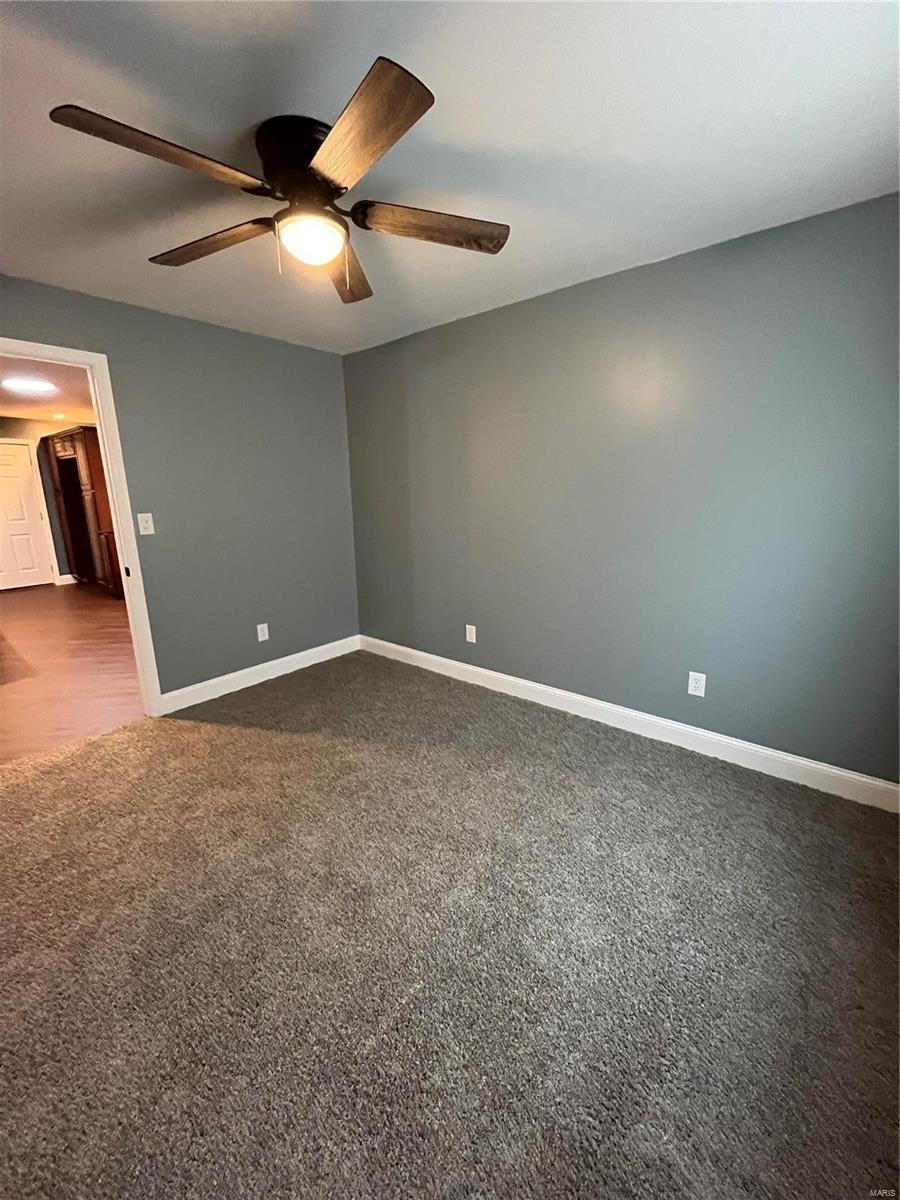 1009 Locust Carrollton, IL 62016 - Photo 18 of 27 Gallery Image 18