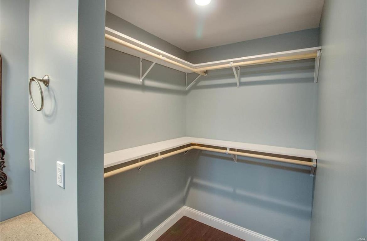 1009 Locust Carrollton, IL 62016 - Photo 22 of 27 Gallery Image 22